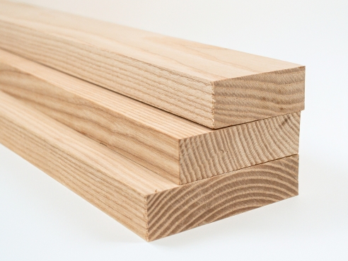 Houten lamel Essen A/B 24x100mm 40-200cm Plint Lijstwerk Onderconstructie